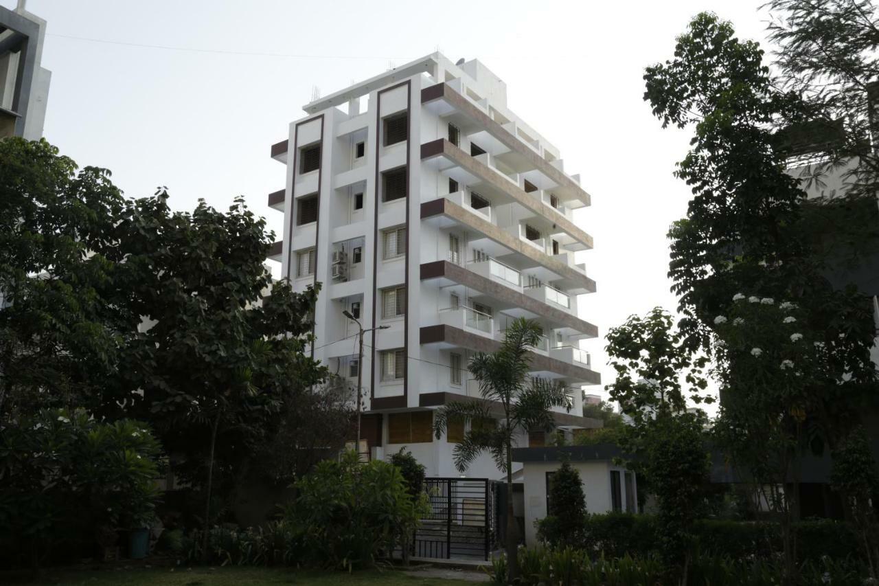 Emerald Vista Luxury Suites Pune Ngoại thất bức ảnh